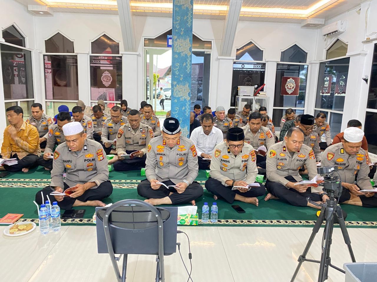 Polres Pidie Ikuti Binrohtal Daring Biro SDM Polda Aceh, Perkuat Iman dan Integritas Personel