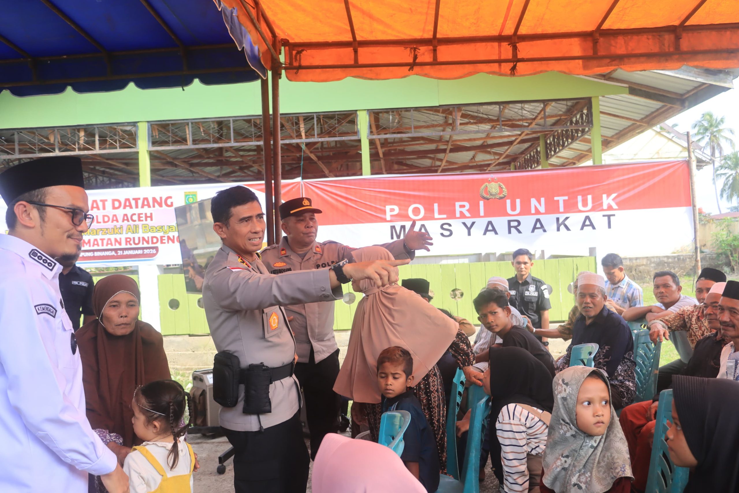 Kapolda Aceh Salurkan Bantuan Pasca Bencana dan Baksos di Subulussalam