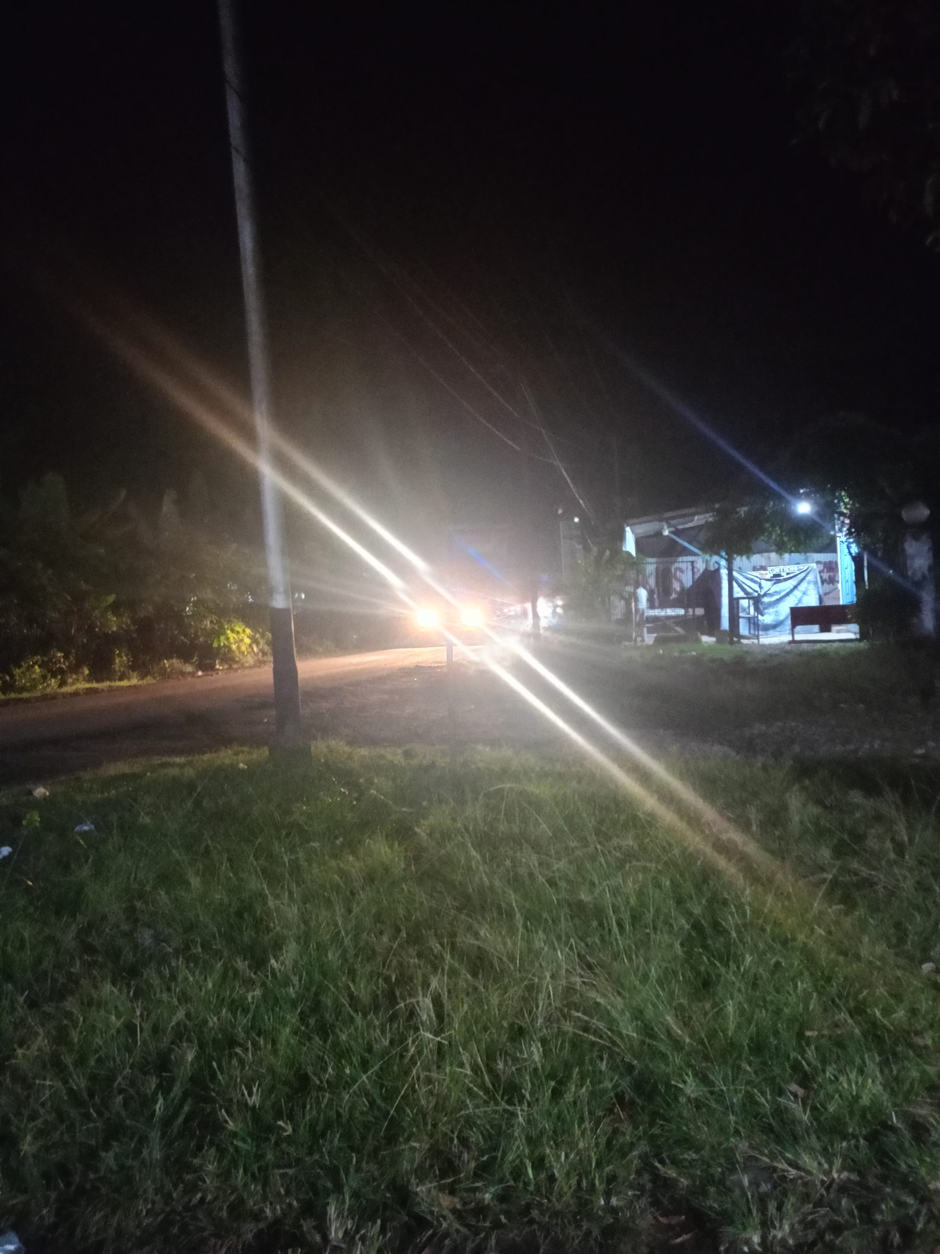 Debu Tak Pernah Usai, Warga Jalan Transito Kembali Jadi Korban Hauling PT LKT lauser karya tambang