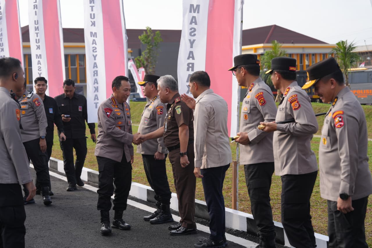 Kapolda Aceh Hadiri Pelepasan Distribusi Bantuan Kemanusiaan Polri ke Aceh, Sumut, dan Sumbar