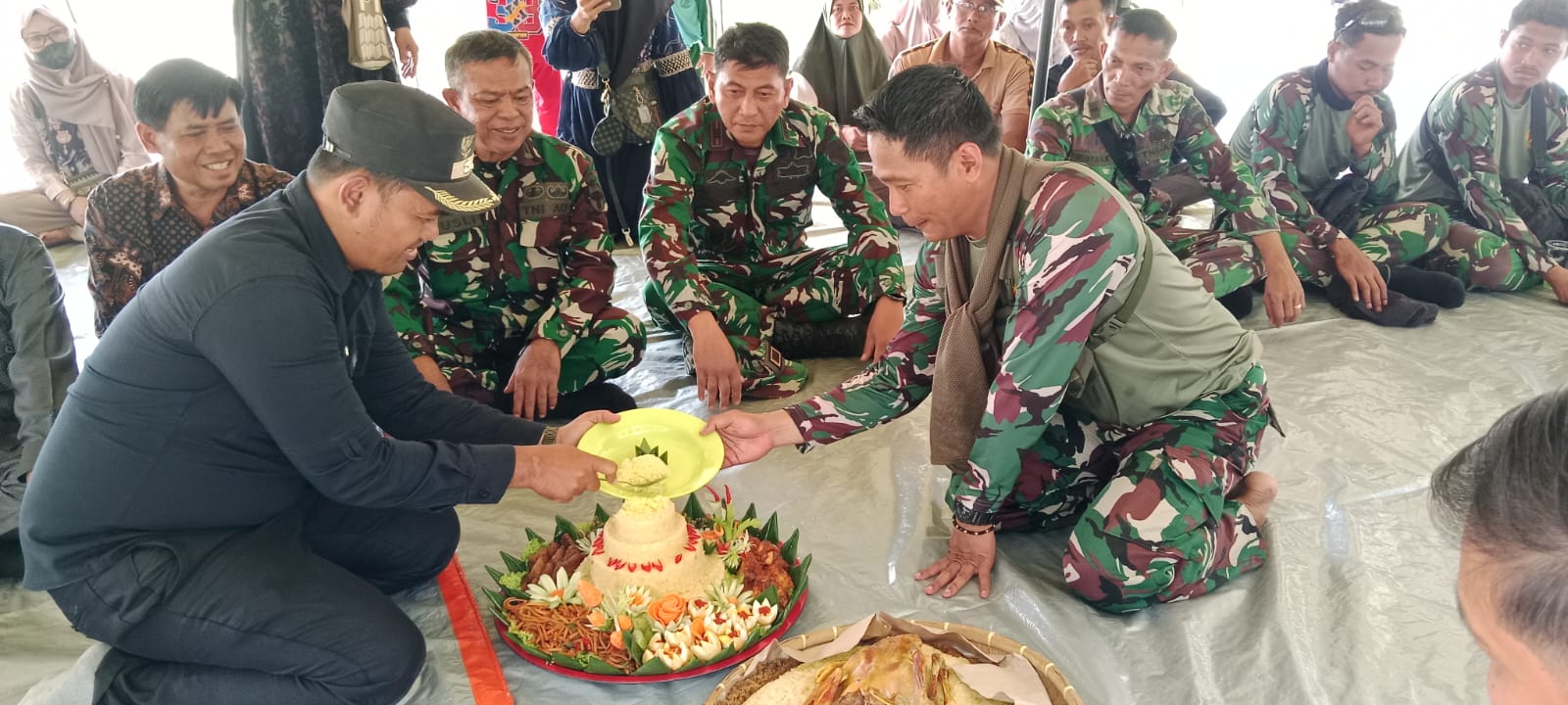 TNI Rampungkan Jembatan Bailey Alue Leuhob Aceh Utara