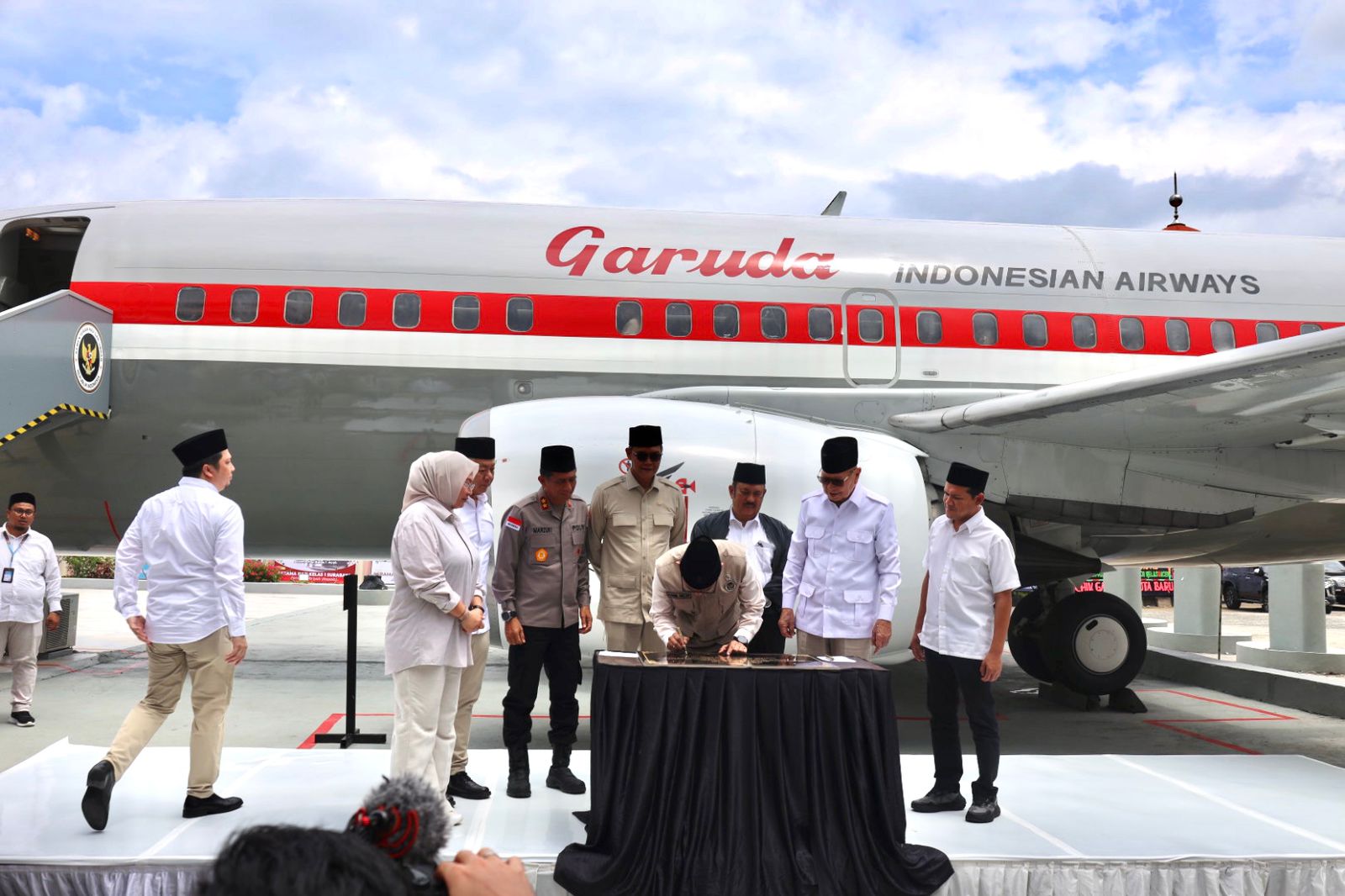 Kapolda Aceh Hadiri Peresmian dan Penyerahan Mock-Up Pesawat Garuda Indonesia serta Gedung A2 Grand Misfalah Asrama Haji Kelas I Aceh