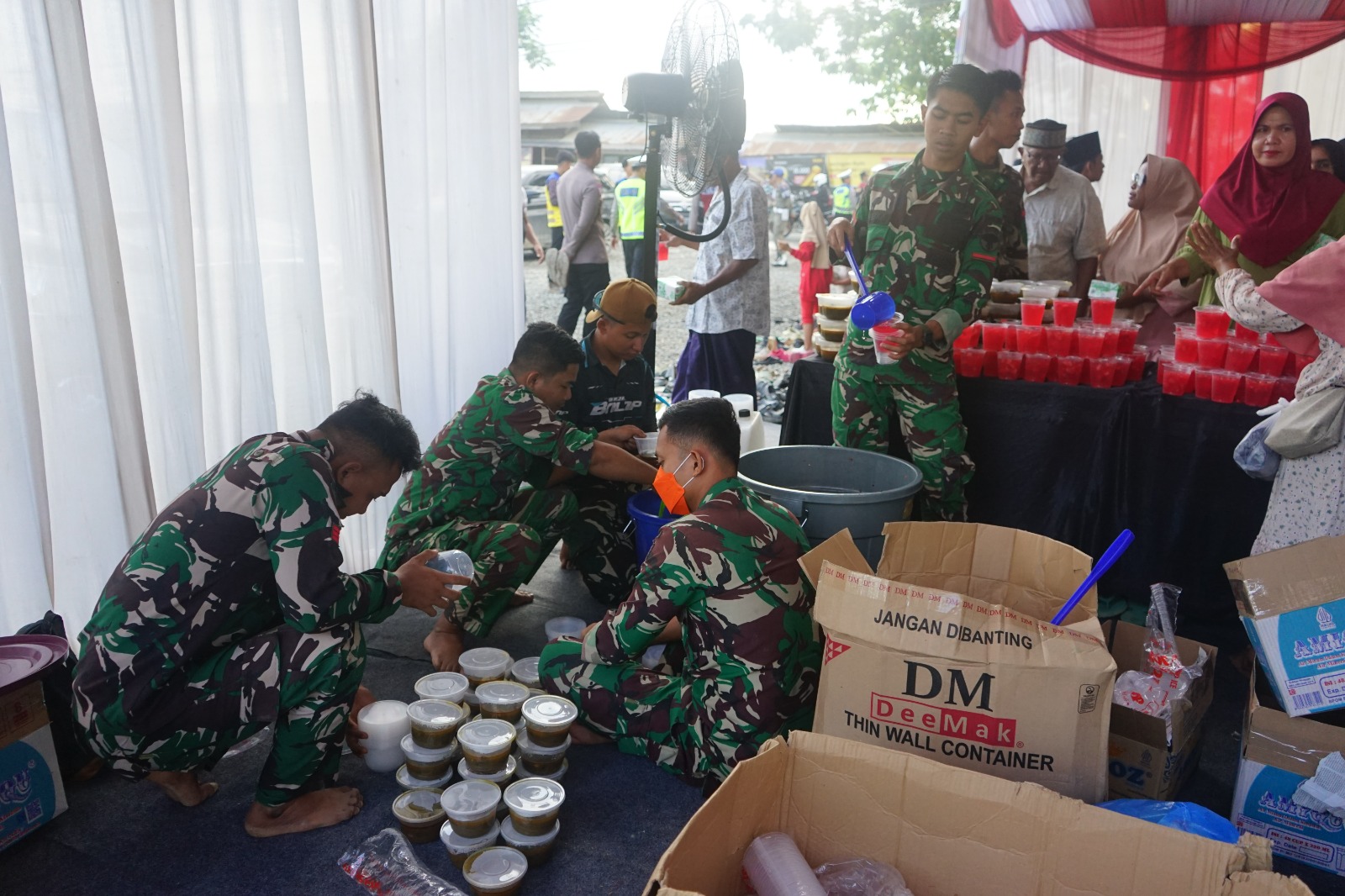 Kodim 0117/Aceh Tamiang Siapkan 2.500 Porsi Kuah Beulangong untuk Bukber Perdana di Huntara, Sambut Kehadiran Mendagri