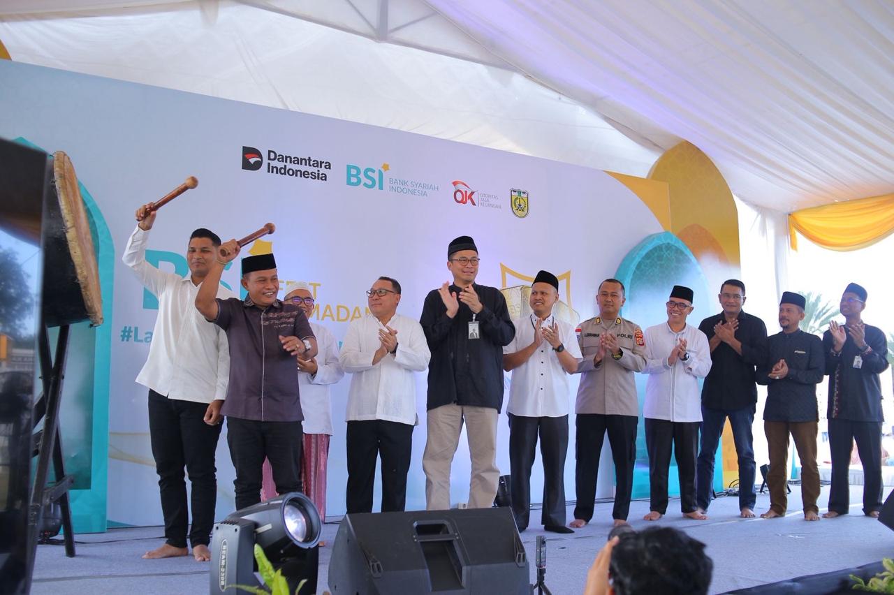 Wakil Wali Kota Banda Aceh Tutup BSI Fest Ramadhan, Dorong Penguatan Ekonomi Syariah dan UMKM