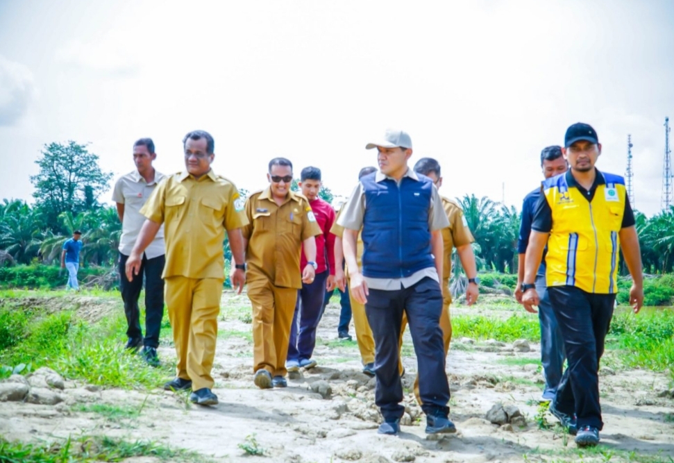 Wakil Gubernur Aceh Tinjau Infrastruktur Jalan dan Perusahaan Air Minum di Aceh Tamiang