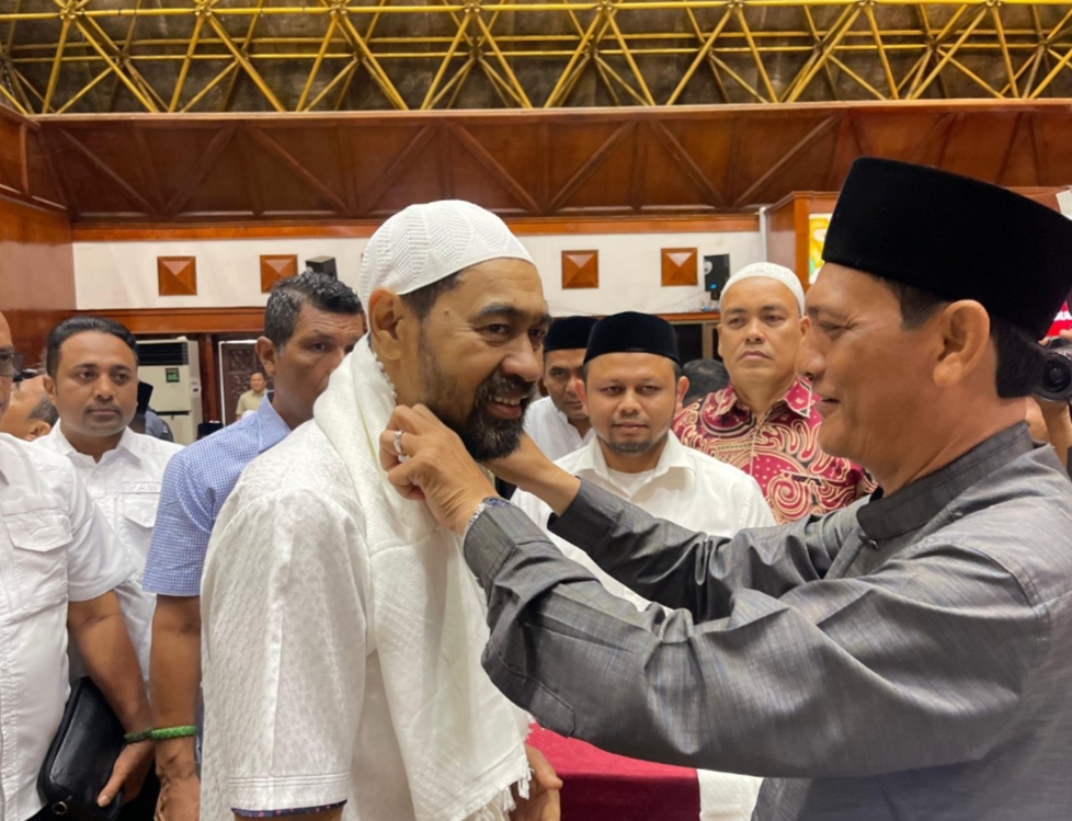 Mualem Gelar Silaturahmi Bersama Ulama, Perkuat Sinergi Umara dan Ulama untuk Aceh IslamiBanda Aceh 