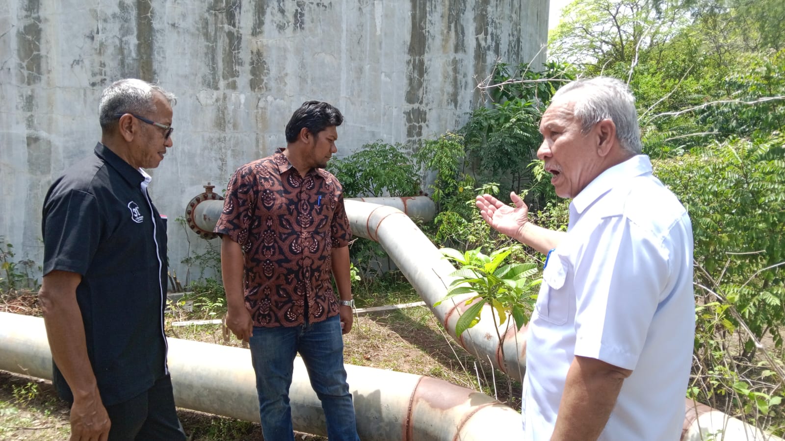 Plt. Dirut PDAM Tirta Mountala Aceh Besar Tinjau Reservoir Neuheun