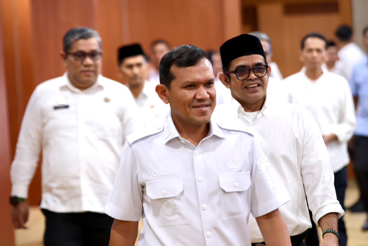 Pimpin Rapat Koordinasi Bersama SKPA, Wagub Dek Fadh: Transparansi adalah Kunci