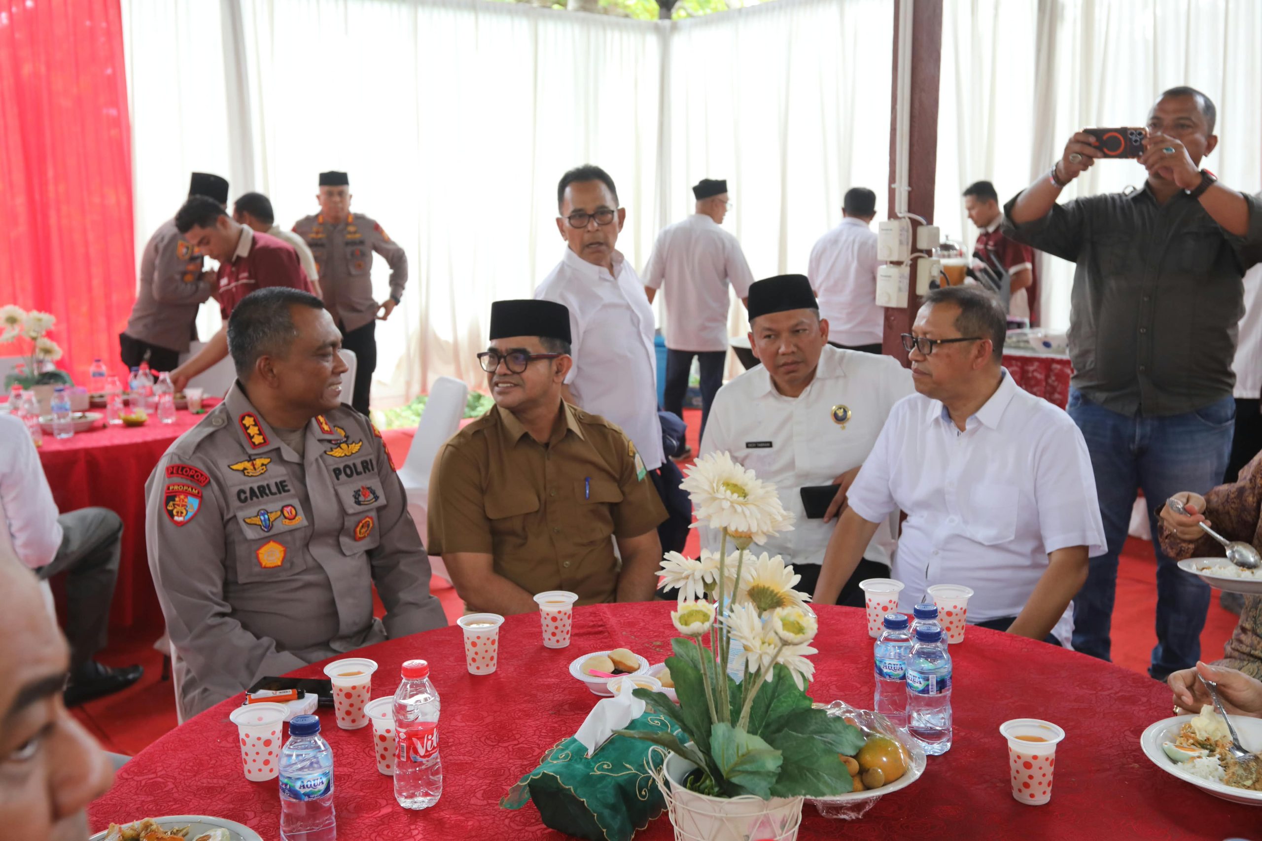 Plt Sekda Aceh Hadiri Peringatan Maulid Nabi di Dayah Darul Musthafa